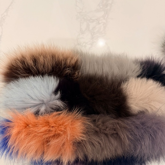 Jocelyn 100% Fox Fur Neck Ring Scarf - Color Block/Multi color - Picture 5 of 10